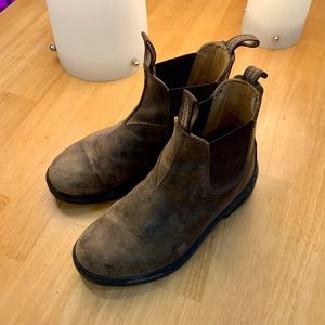 Ultra Lightweight Brown Blundstone - US Size 5 1/2